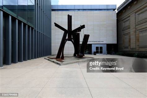 maxine and stuart frankel|University of Michigan Art Museum Receives $10 Million for New。